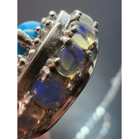 New Opal and turquoise halo pendant and chain necklace - Picture 7 of 11